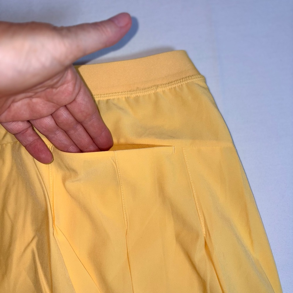 RLX Ralph Lauren Golf Skort Medium Yellow New Pleated Back Wicking Athletic - Picture 5 of 12